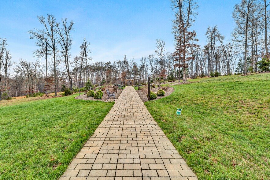 More Photos Of 9945 Brooks Mill Rd, Burnt Chimney Specialty For Sale