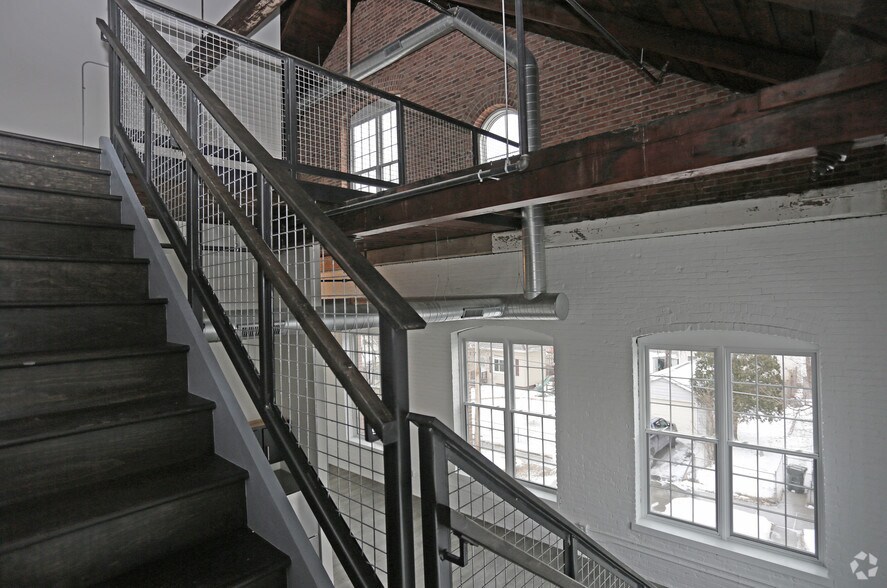 More Photos Of 24 Amity St, Cohoes Apartments For Sale