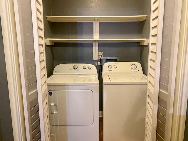 More Photos Of 7648 Broadview Dr, Houston Apartments For Sale