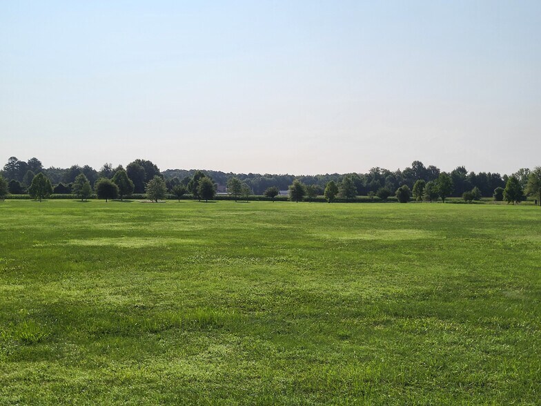 More Photos Of 134 Chapel Rd, Easton Land For Lease