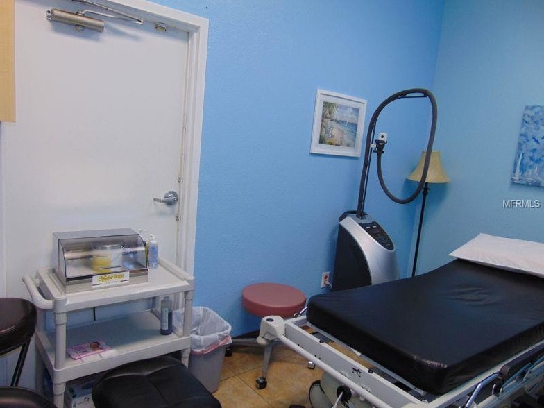 More Photos Of 2815 Alt 19, Palm Harbor Medical For Lease