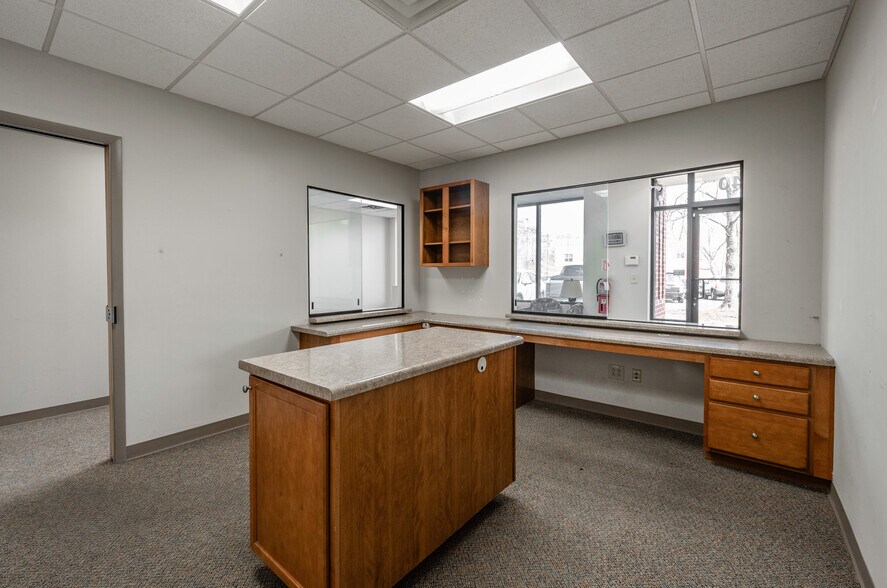 More Photos Of 4210 N Roxboro Rd, Durham Medical For Lease