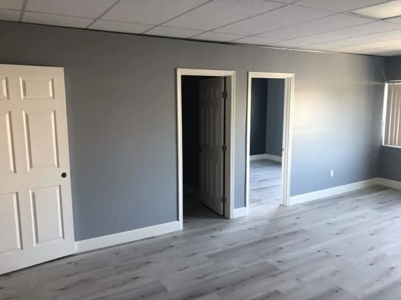 More Photos Of 3100 E Cedar St, Ontario Warehouse For Lease