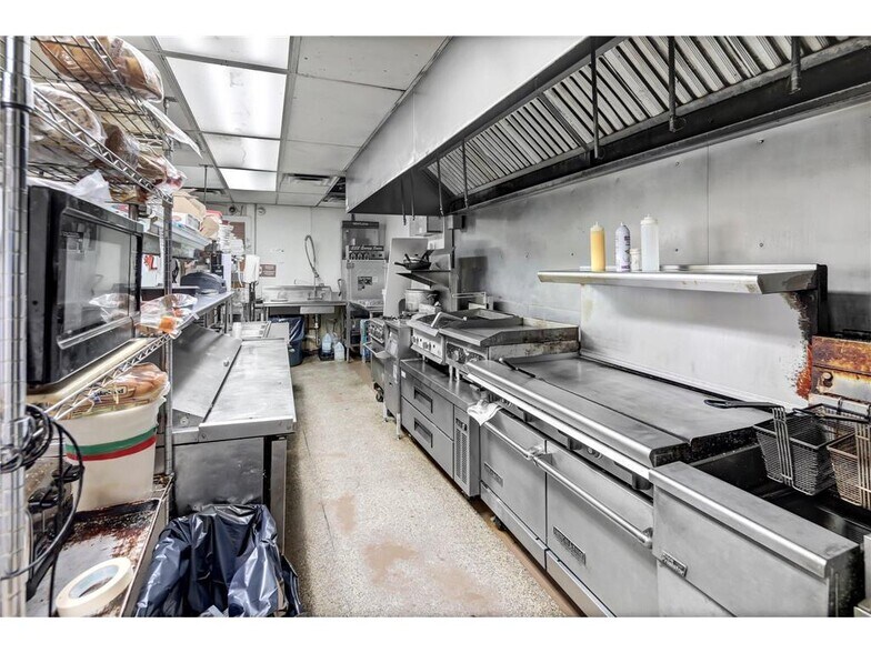 More Photos Of 39 N Union St, Mora Restaurant For Sale