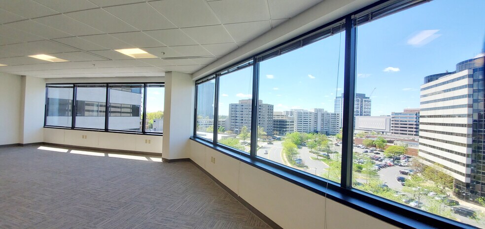 More Photos Of 8201 Greensboro Dr, McLean Office For Lease