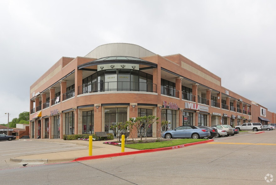 Primary Photo Of 1000-1100 W Arkansas Ln, Arlington Unknown For Lease