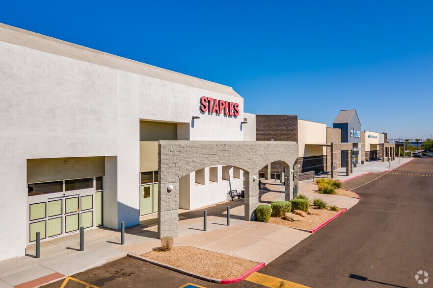 More Photos Of 1380 W Elliot Rd, Tempe Unknown For Lease