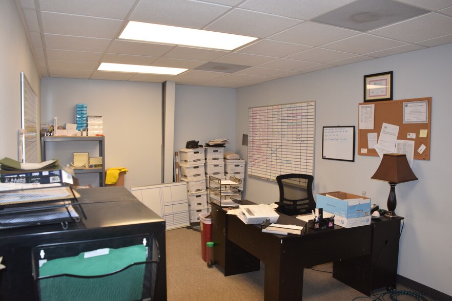 More Photos Of 13545 Bassett Ln, Williston Warehouse For Sale