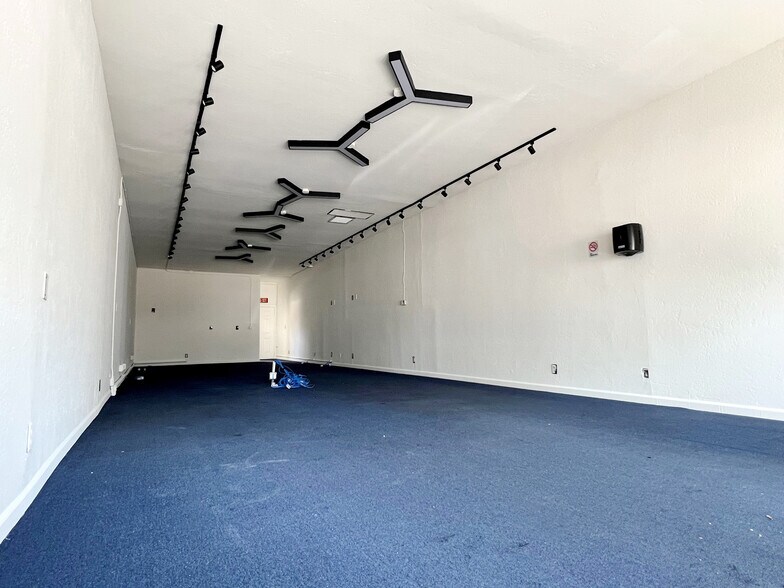 More Photos Of 6549 Pardall Rd, Goleta Storefront Retail Residential For Lease