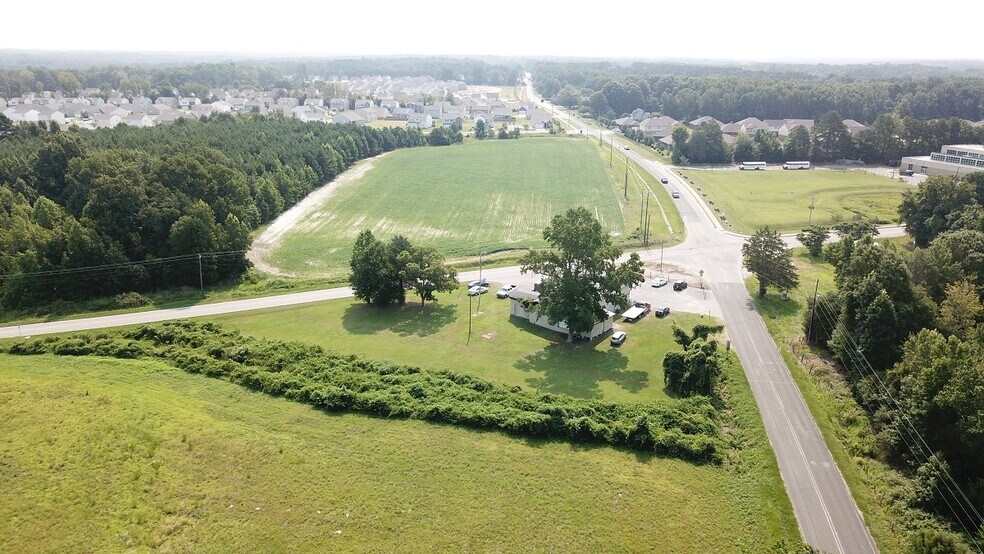 More Photos Of 1401 Shepard School Rd, Zebulon Freestanding For Sale