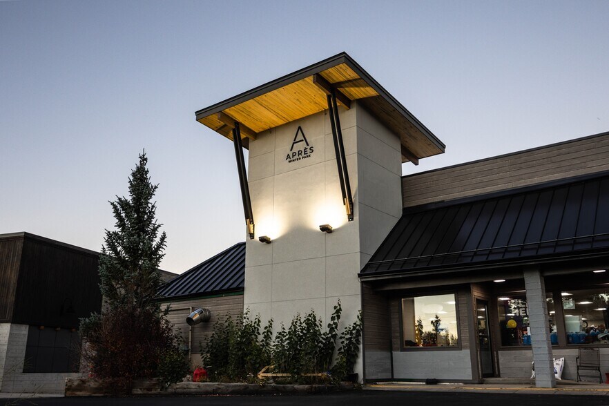 Primary Photo Of 78415 US Highway 40, Winter Park General Retail For Sale