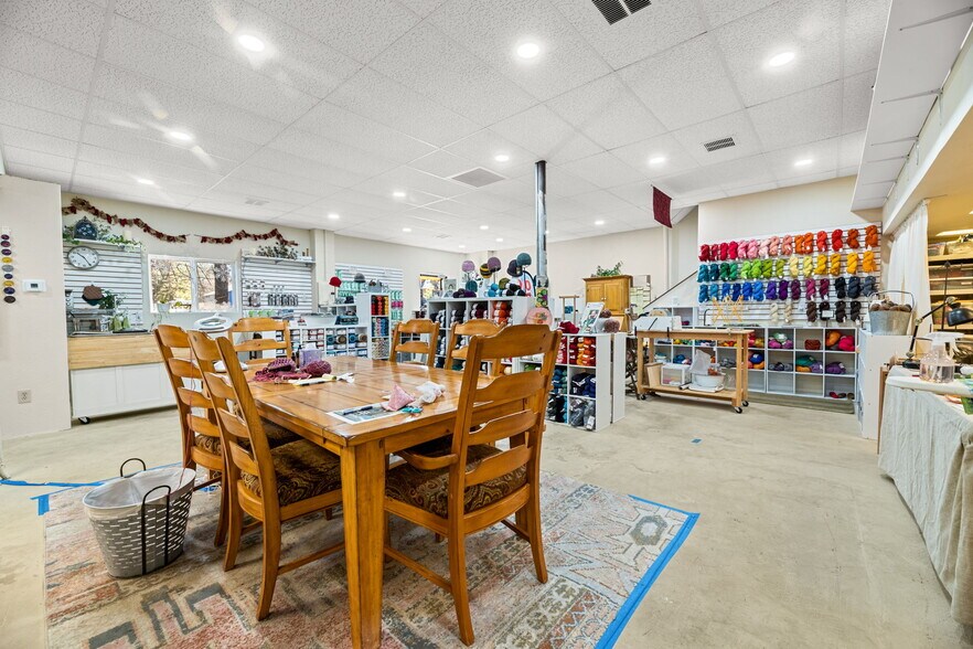 More Photos Of 41656 Big Bear Blvd, Big Bear Lake Freestanding For Sale