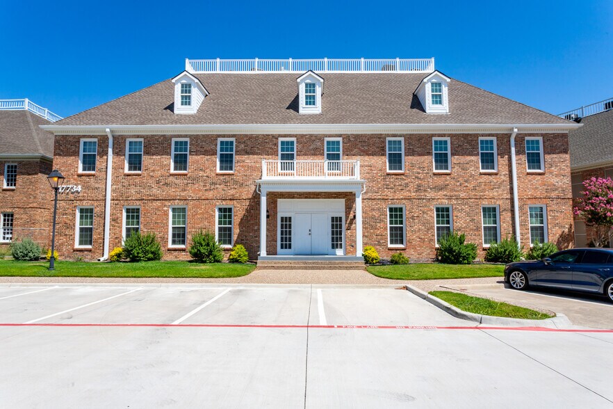 More Photos Of 17734 Preston Rd, Dallas Office For Sale