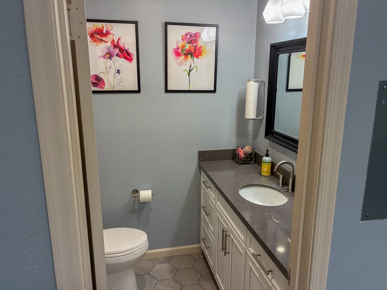 More Photos Of 6625 S Rural Rd, Tempe Office For Sale