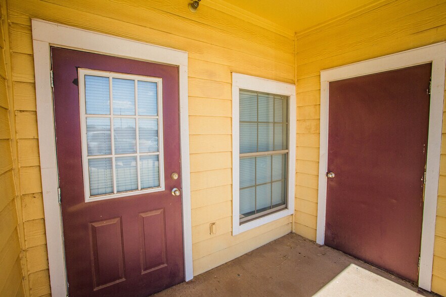 More Photos Of 2627 Oak Dr, Lubbock Apartments For Sale