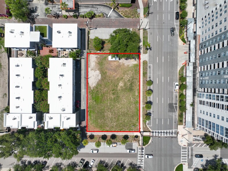 Primary Photo Of 341-357 3rd St, Saint Petersburg Land For Sale