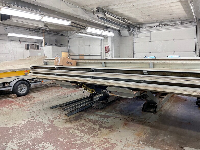 More Photos Of 459 Southgate Dr, Tomahawk Industrial For Sale