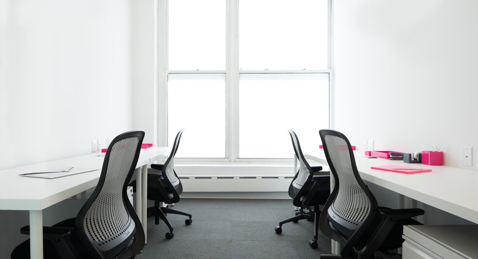 More Photos Of 33 W 60th St, New York Coworking Space