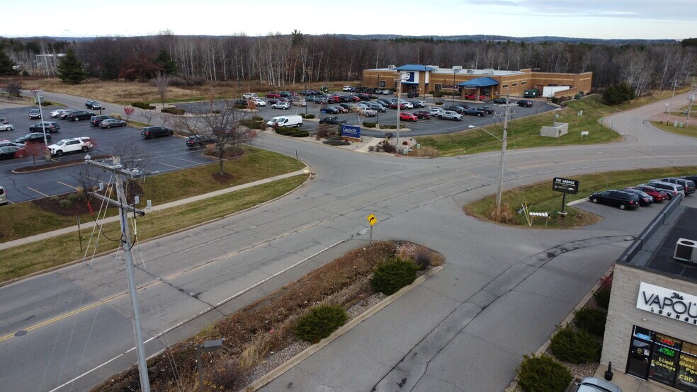 More Photos Of 225675 Rib Mountain Dr, Wausau Storefront For Lease