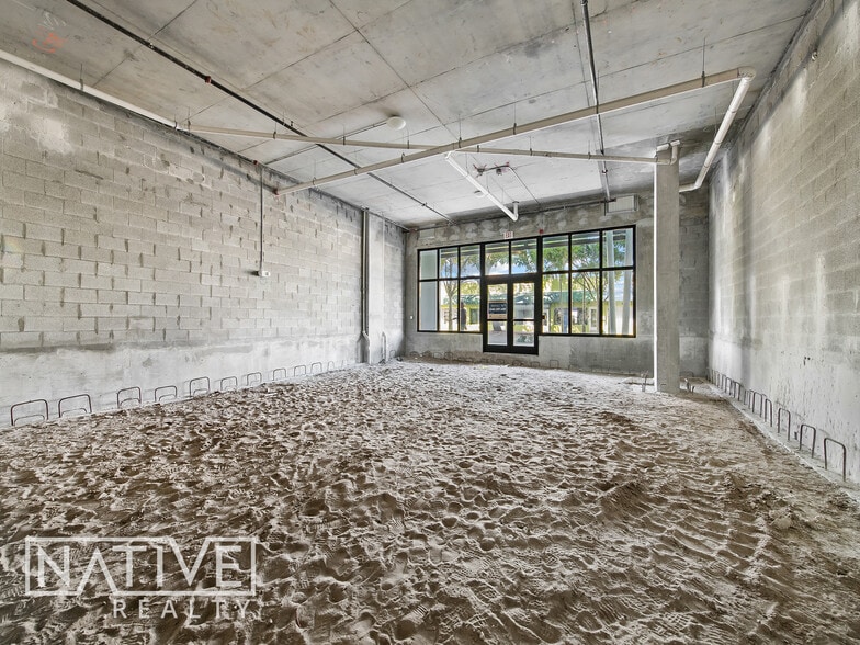 More Photos Of 2001 Hollywood Blvd, Hollywood Apartments For Lease