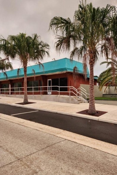 Primary Photo Of 1391 Gulf To Bay Blvd, Clearwater Convenience Store For Sale