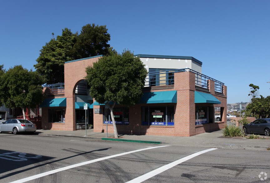 More Photos Of 302 Caledonia St, Sausalito Storefront Retail Office For Sale
