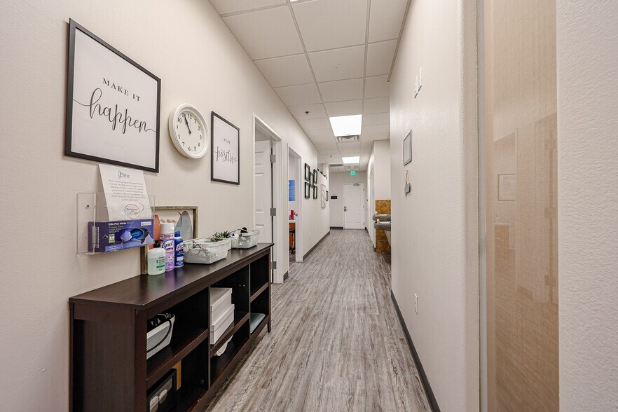 More Photos Of 535 E McKellips Rd, Mesa Office For Lease