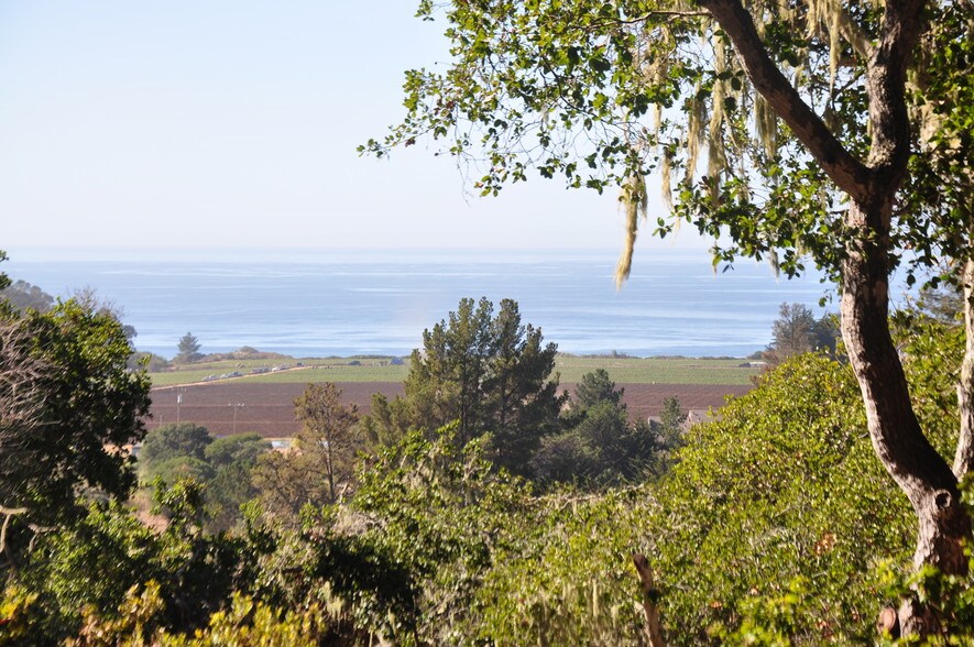 More Photos Of 300 Byers Ln, La Selva Beach Land For Sale