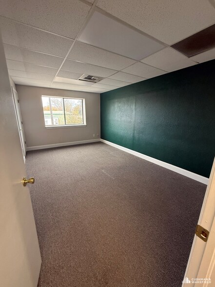 More Photos Of 1418 E Magnolia St, Fort Collins Flex For Lease