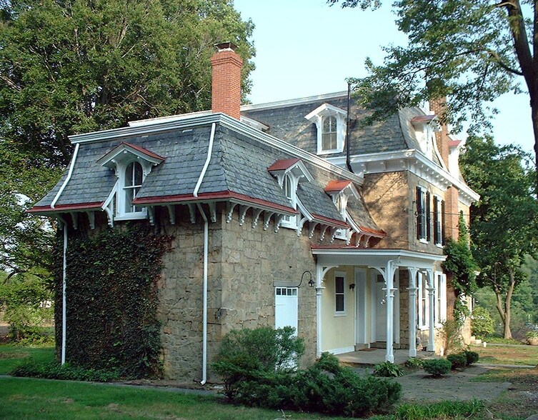 More Photos Of 1574 Easton Rd, Warrington Office Residential For Lease