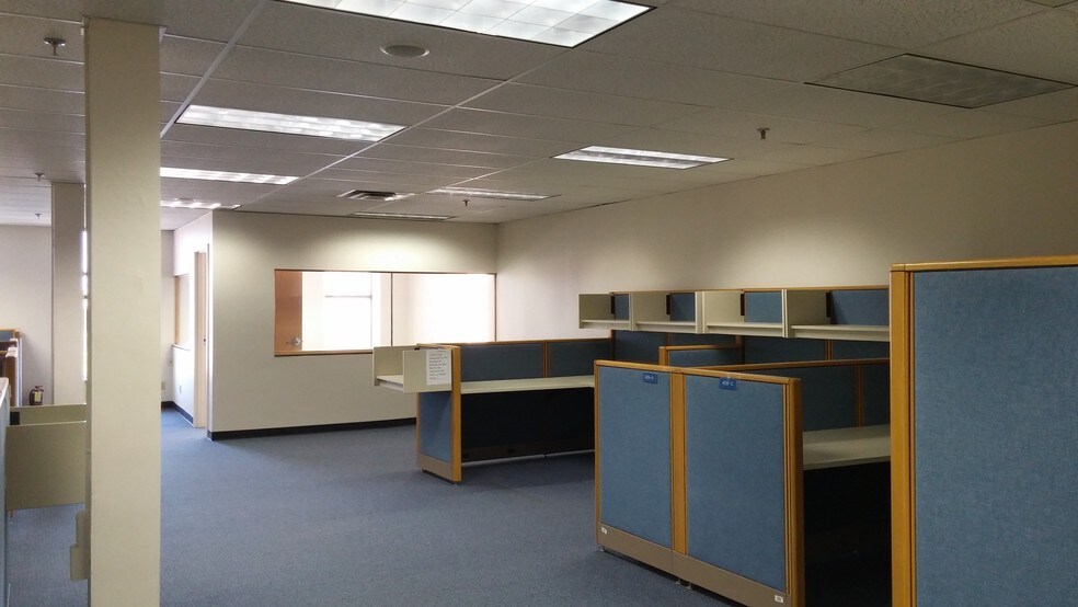 More Photos Of 130-140 W Main St, Rochester Office For Lease