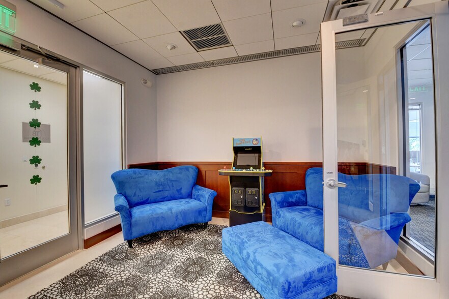 More Photos Of 1095 Broken Sound Pky, Boca Raton Office For Lease