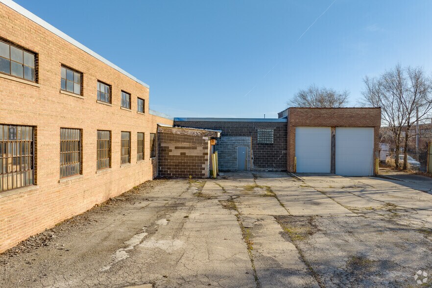 More Photos Of 2080 N 15th Ave, Melrose Park Warehouse For Sale