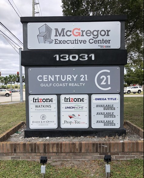 More Photos Of 13031 McGregor Blvd, Fort Myers Office For Lease