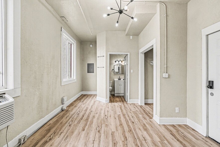 More Photos Of 1302 Faraon St, Saint Joseph Office For Sale