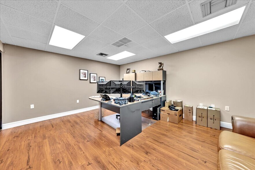 More Photos Of 6187 NW 167th St, Miami Lakes Office For Sale