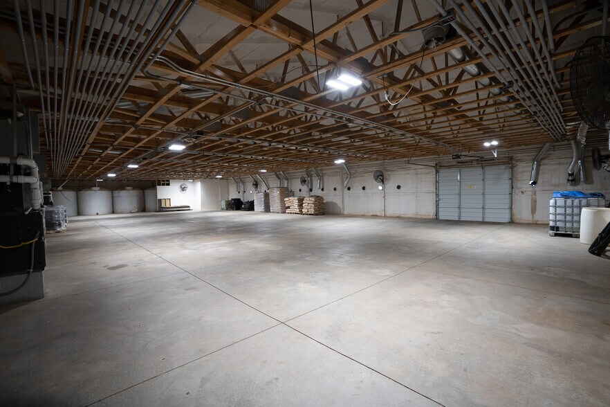 More Photos Of 7904 County Road 19, Fort Lupton Manufacturing For Sale