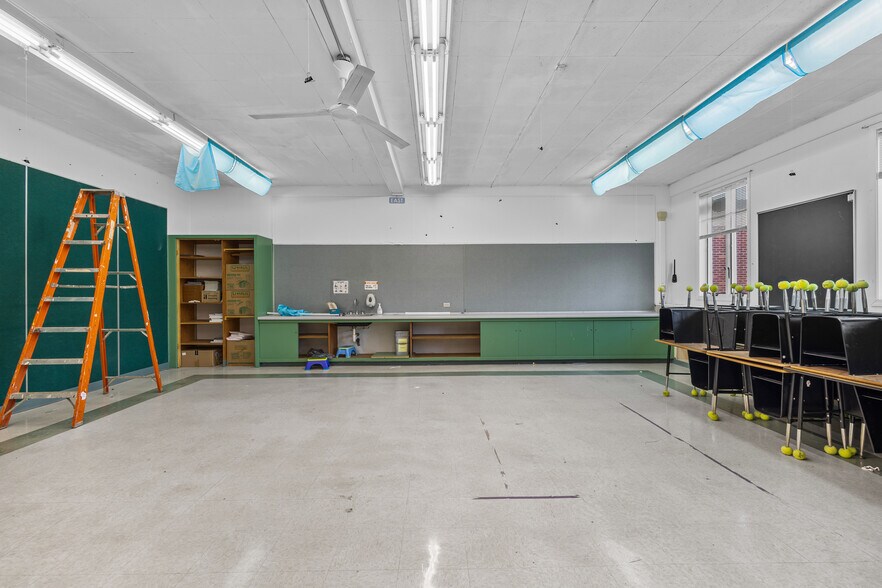 More Photos Of W11195 WI-127, Portage Schools For Sale