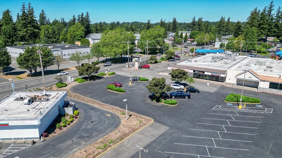 More Photos Of 1650 Birchwood Ave, Bellingham Freestanding For Lease