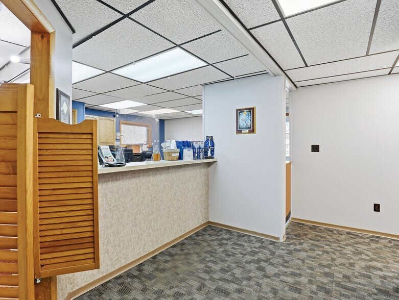 More Photos Of 408 N Keystone Ave, Sayre Healthcare For Sale