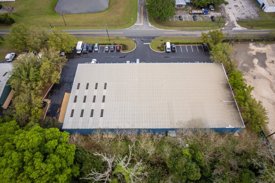 More Photos Of 2500 NW 6th St, Ocala Distribution For Lease