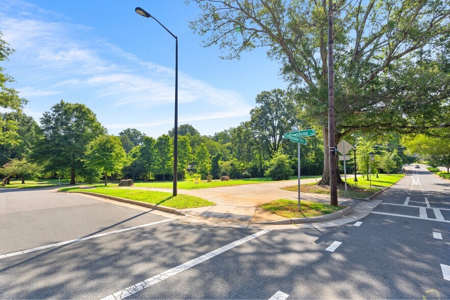 More Photos Of 2602 Rozzelles Ferry Rd, Charlotte Land For Sale
