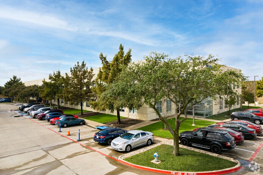 More Photos Of 830 S Greenville Ave, Allen Office For Lease