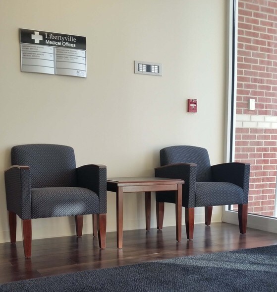 More Photos Of 1900 USG Dr, Libertyville Office For Sale