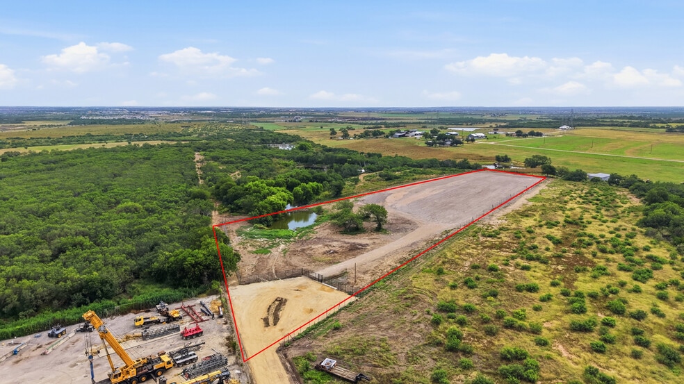 More Photos Of 7933 FM 1346, San Antonio Land For Lease