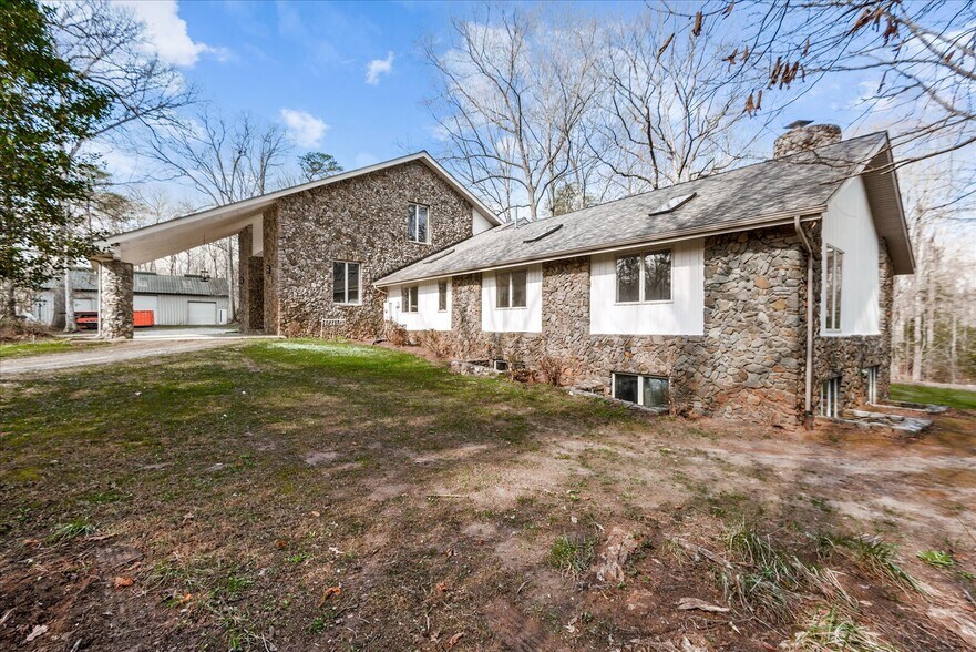 More Photos Of 7621 River Rd, Fredericksburg Specialty For Sale