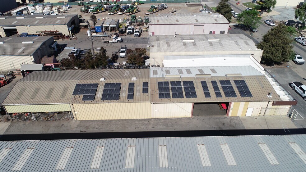 More Photos Of 1360-1366 Burton Ave, Salinas Warehouse For Sale