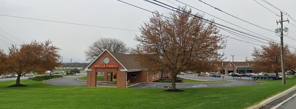 Primary Photo Of 4201 Oregon Pike, Ephrata Bank For Lease