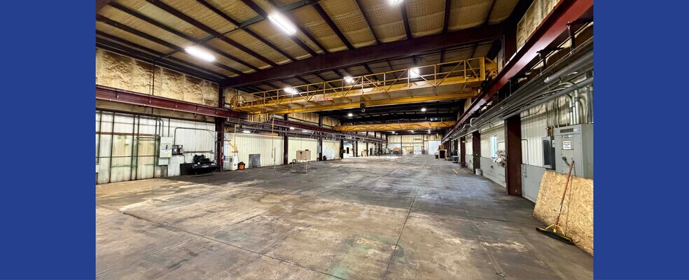More Photos Of 16959 Munn Rd, Chagrin Falls Warehouse For Sale
