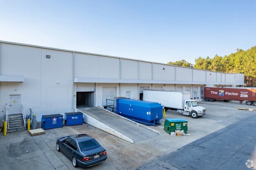 More Photos Of 1600 Indian Brook Way, Norcross Distribution For Lease